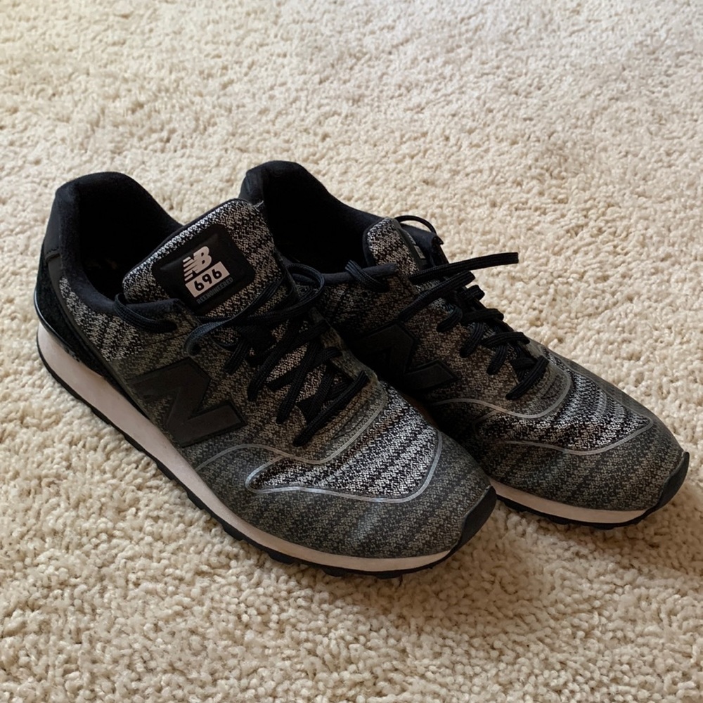 New balance 696
